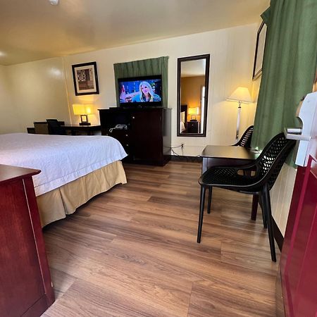 Riverside Motel แวนคูเวอร์ ภายนอก รูปภาพ