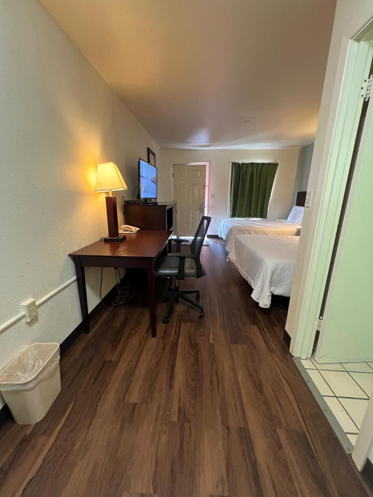 Riverside Motel แวนคูเวอร์ ภายนอก รูปภาพ