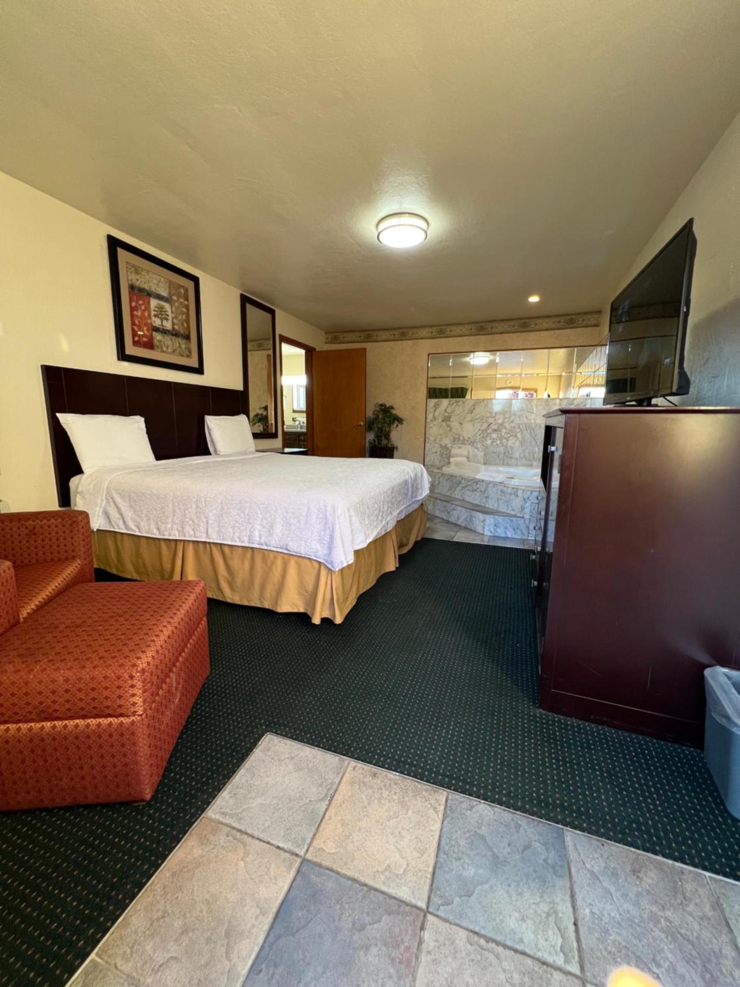 Riverside Motel แวนคูเวอร์ ภายนอก รูปภาพ